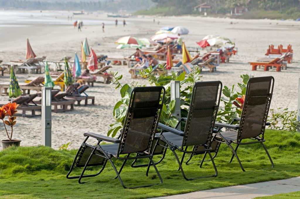 Boomerang Resort Mandrem Ngoại thất bức ảnh